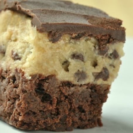 GF Chocolate-Chip-Cookie-Dough Brownies